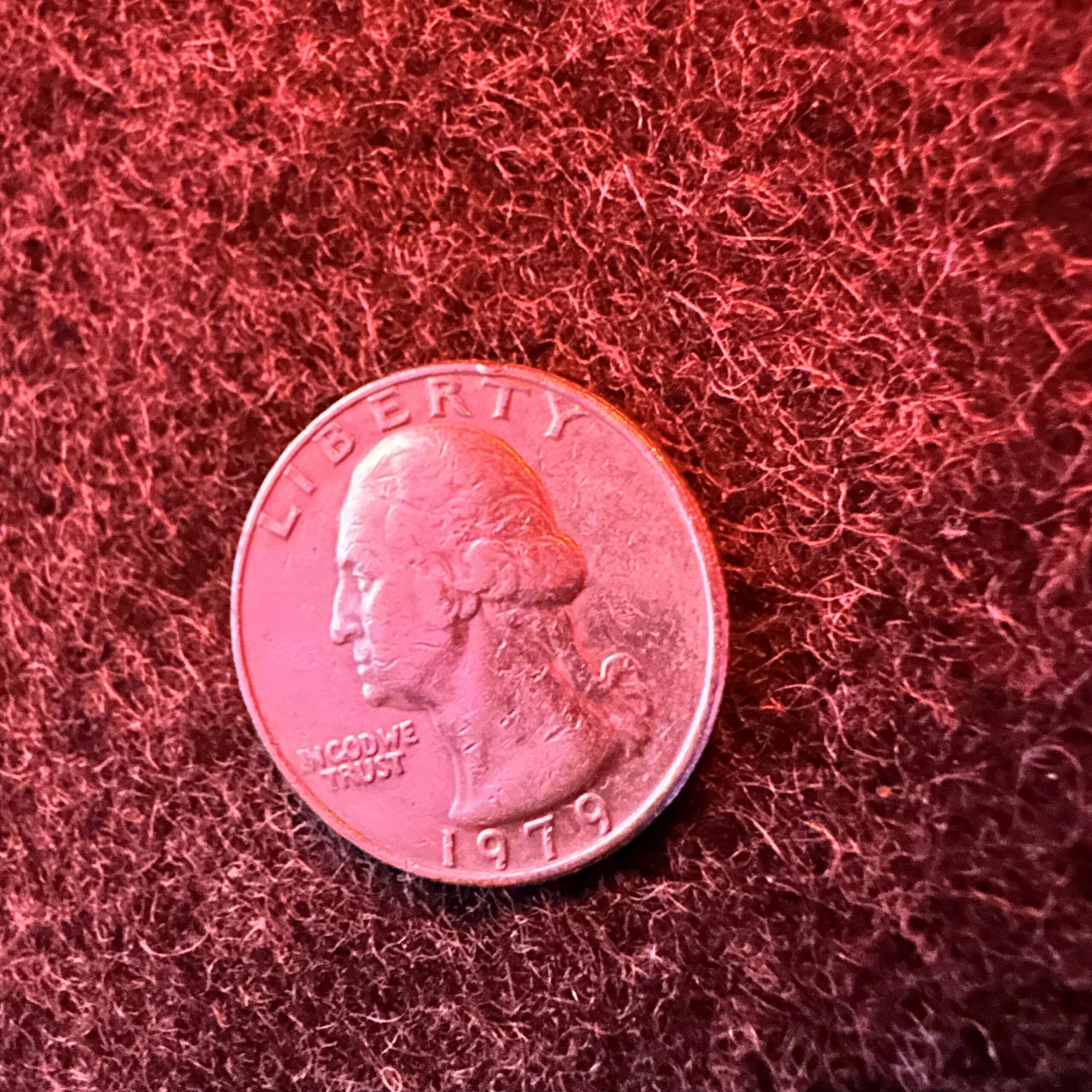 A photo of a quarter.